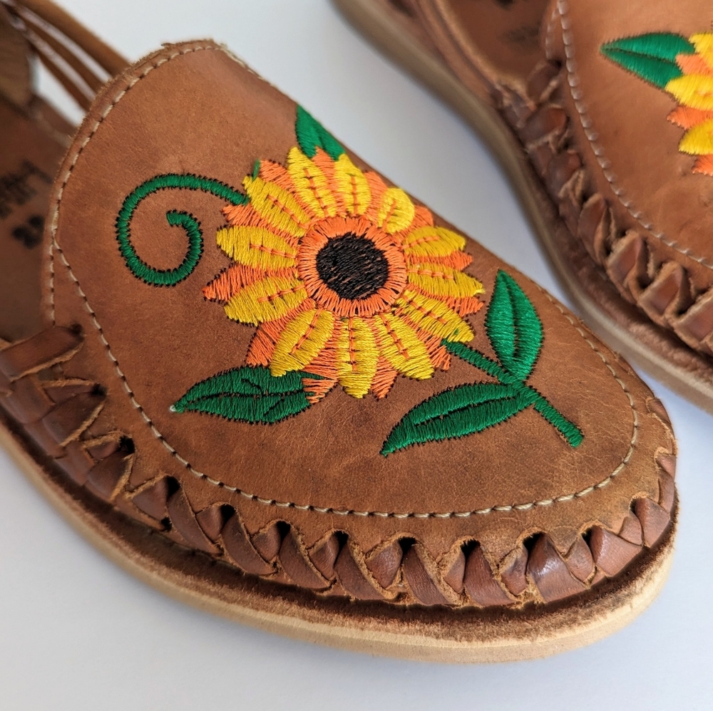 🇲🇽 Cacahi's Leather Huaraches With Sunflower Design Made In Mexico - Picture 10 of 12